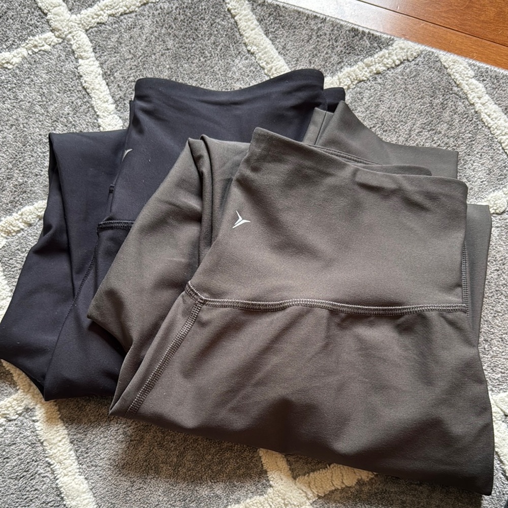 Old navy Black and Gray Leggings